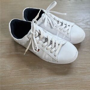 Tommy Hilfiger men’s white leather fashion lace sneakers shoes size 8.5
